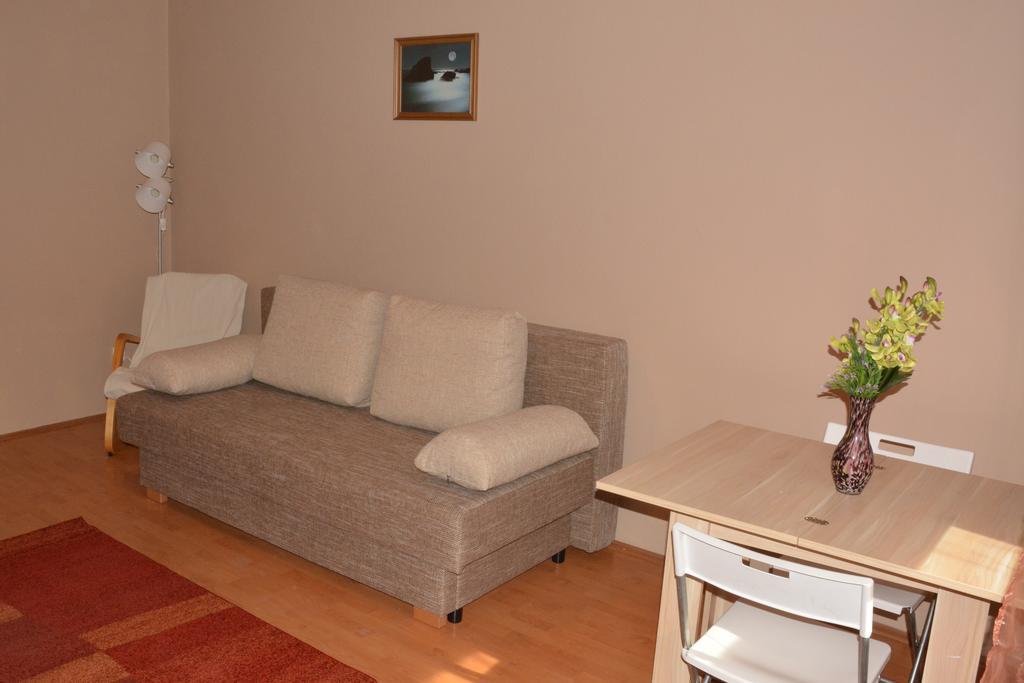 Poetyi Flat Apartment Budapesta Exterior foto